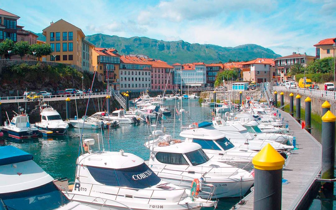 Llanes